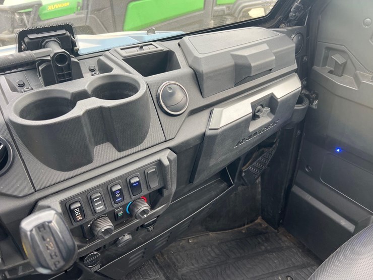 2025-polaris-ranger-utv-image-9