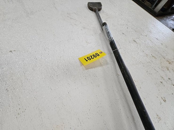 #9201-•-tamper-and-sump-scoop-image-7