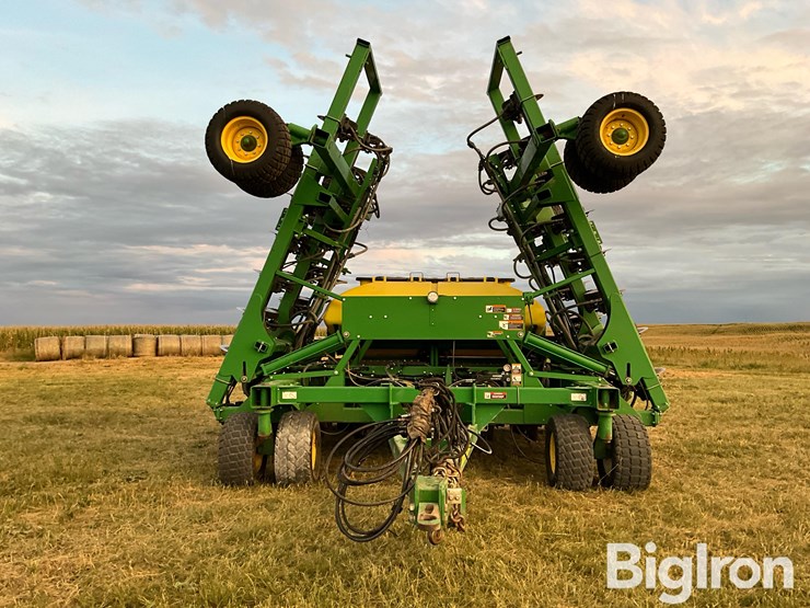 2013-john-deere-1990-ccs-air-seeder-image-2