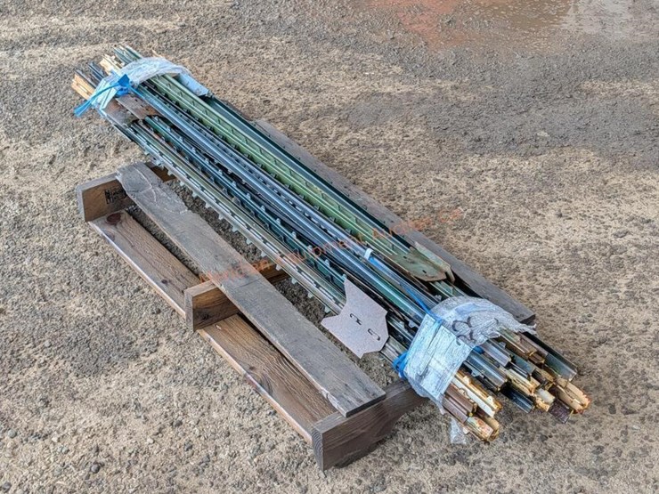 ~22--5'-steel-t-posts-image-4