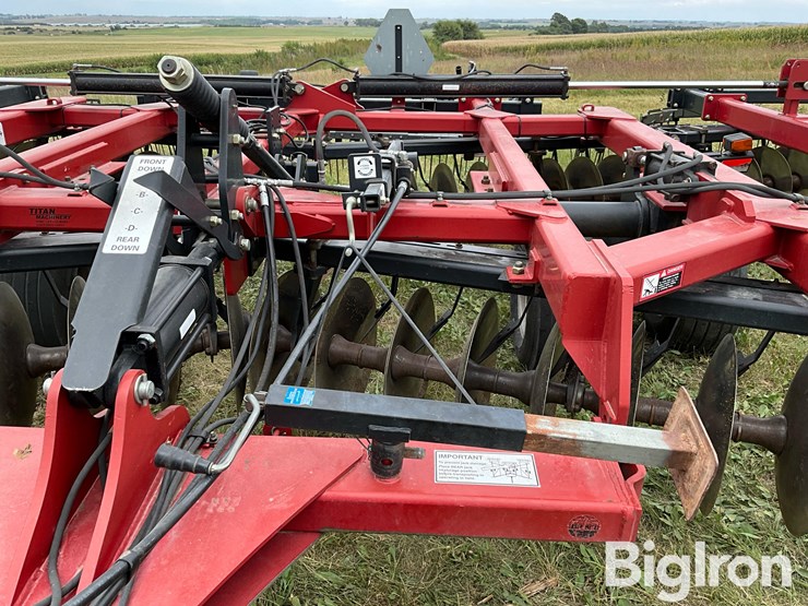 2008-case-ih-340-true-tandem-32’-disk-w/harrow-image-10