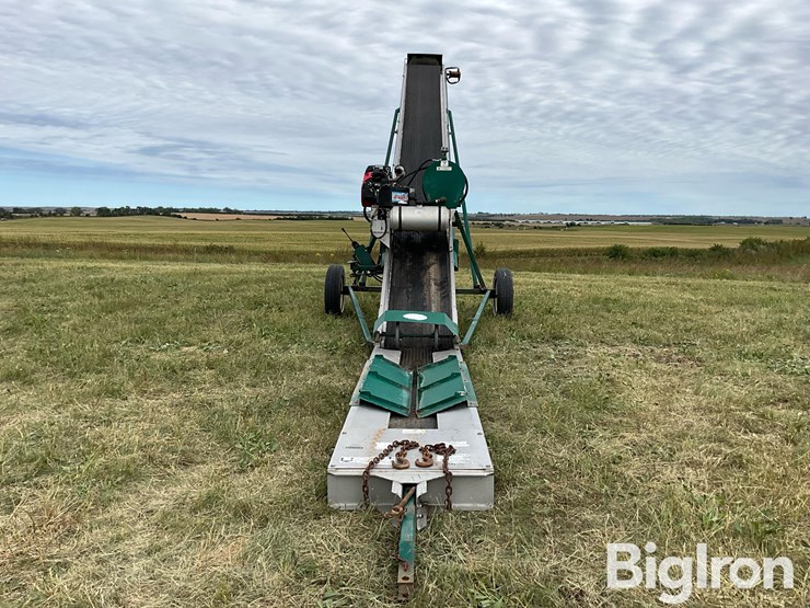 2012-doyle-stainless-steel-conveyor/field-unloader-image-2
