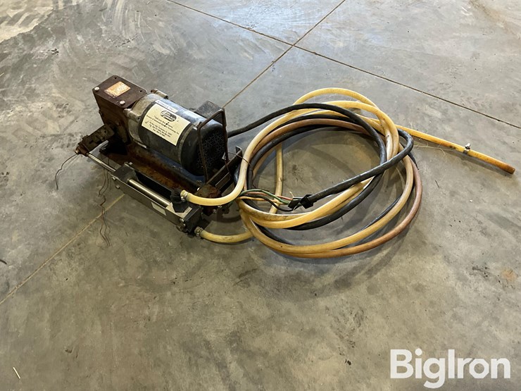 john-blue-20620-30gph-chemigation-pump-image-7