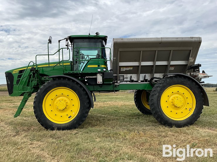 2008-john-deere-4930-self-propelled-dry-fertilizer-spreader-image-8