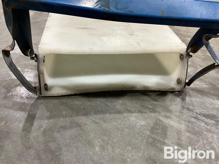 bulk-seed-systems-"prochute"-probox-unloader-image-16