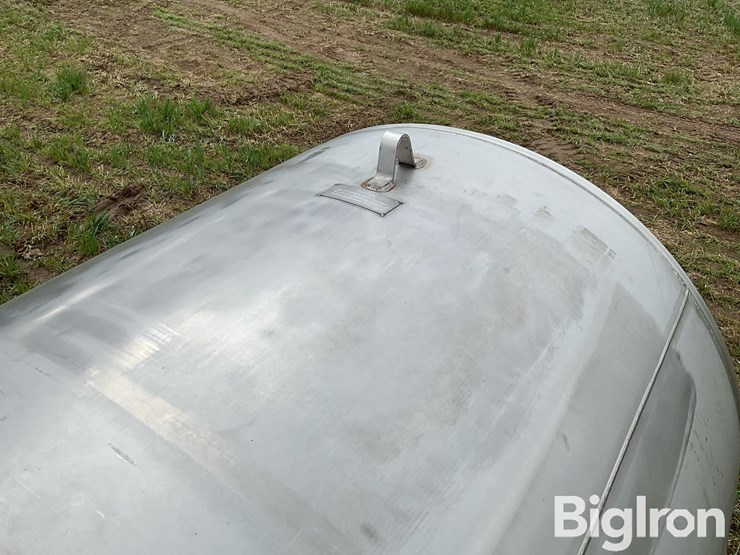 progress-1600-gal-stainless-steel-fertilizer-nurse-tank-on-truck-body-image-10