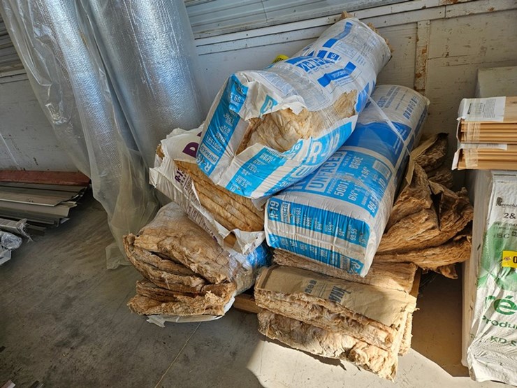 #9281-•-pallet-of-assorted-insulation-image-3