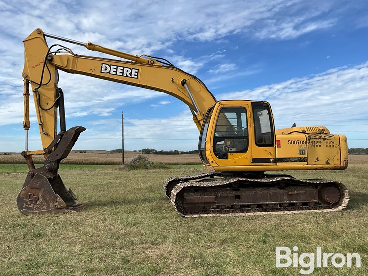 1998-john-deere-200lc-excavator-image-8