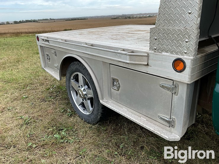 2006-chevrolet-silverado-2500hd-4x4-diesel-pickup-w/flatbed-image-19