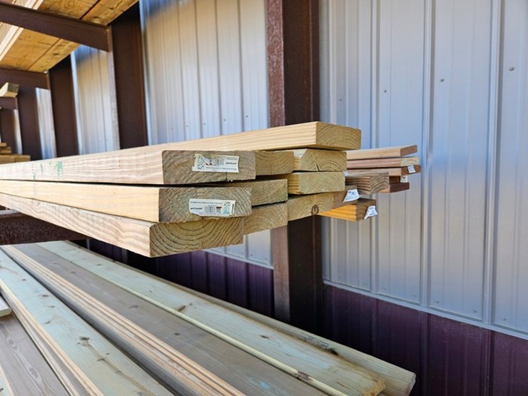#9266-•-assorted-treated-lumber-image-2