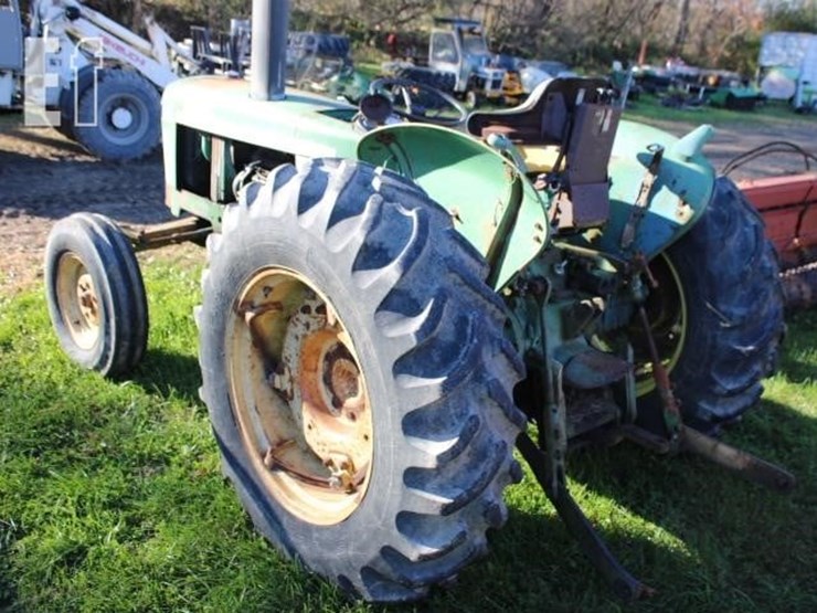 john-deere-2240-image-5