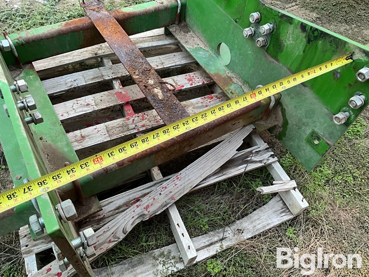 big-john-500-gal-saddle-tanks-w/john-deere-brackets-image-16