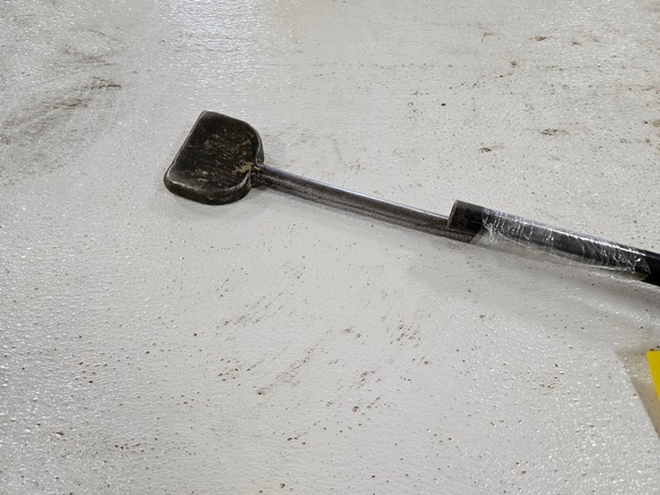 #9201-•-tamper-and-sump-scoop-image-8