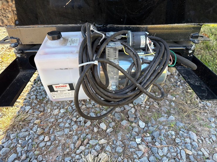 bwise-7’-hydraulic-dump-for-pick-up-image-8