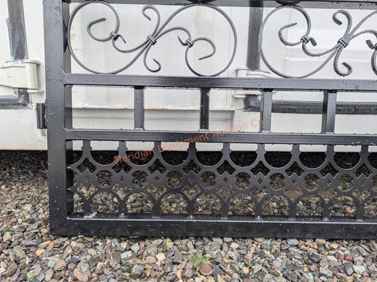 20'-bi-fold-decorative-gate-image-8