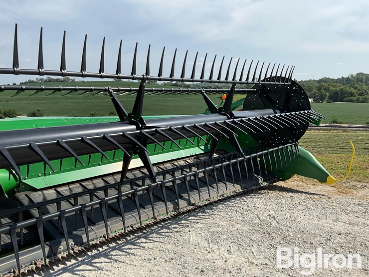 2020-john-deere-730fd-“hydraflex”-draper-header-image-9