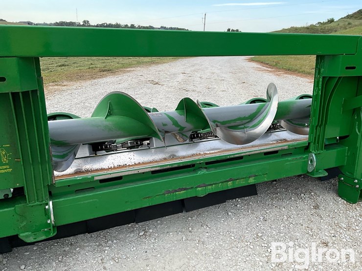 2020-john-deere-708c-8r30”-“stalkmaster”-corn-head-image-9