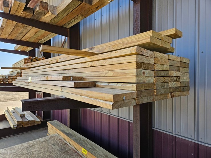 #9270-•-assorted-treated-lumber-image-1