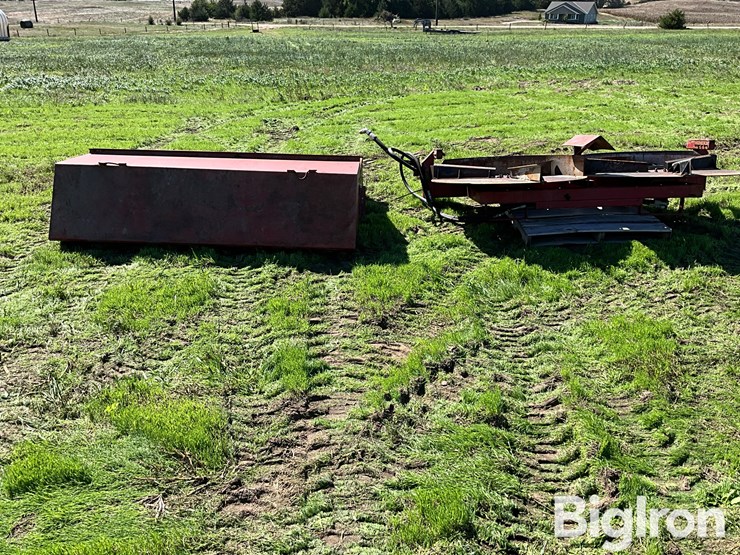spread-all-litter/spinner-deck-manure-spreader-attachment-image-6