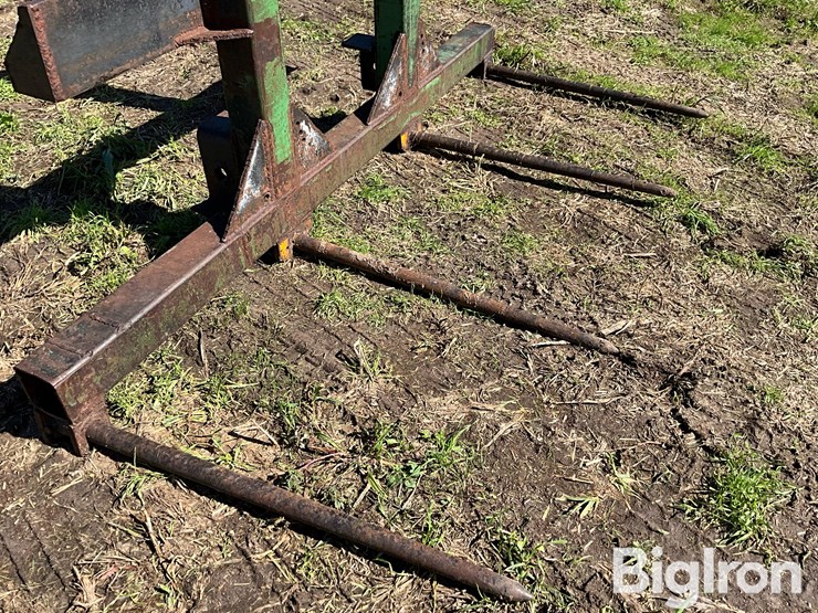 three-bale-spear-loader-attachment-image-19