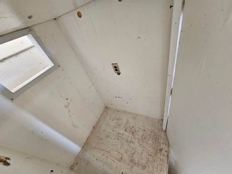 #9276-•-homemade-construction-hot-box-image-4