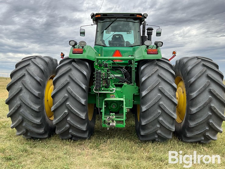 2010-john-deere-9330-4wd-tractor-image-6