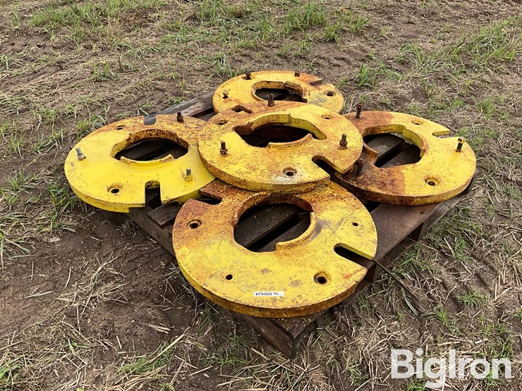 john-deere-tractor-rear-wheel-weights-image-3
