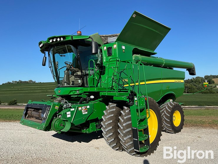 2020-john-deere-s760-2wd-combine-image-1