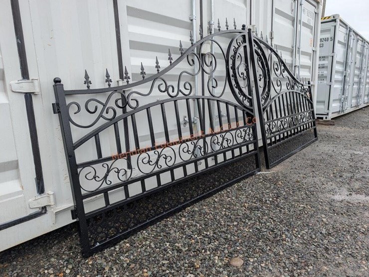 20'-bi-fold-decorative-gate-image-4