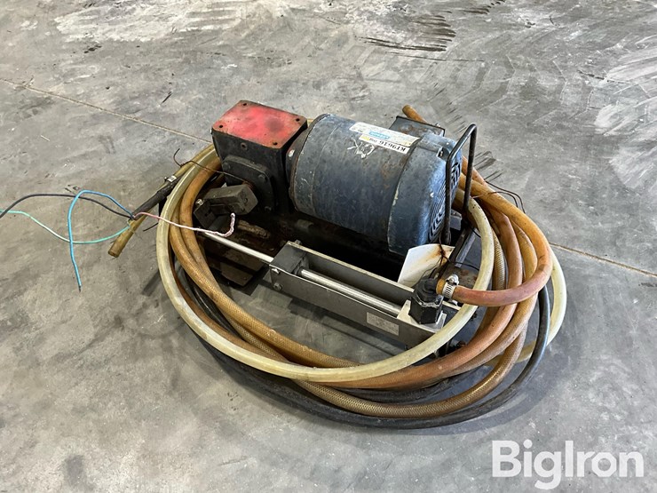 john-blue-20620-30gph-chemigation-pump-image-4