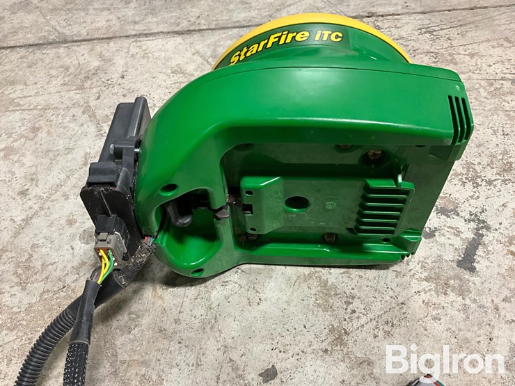john-deere-starfire-itc-sf1-gps-receiver-w/agra-gps-extend-image-9