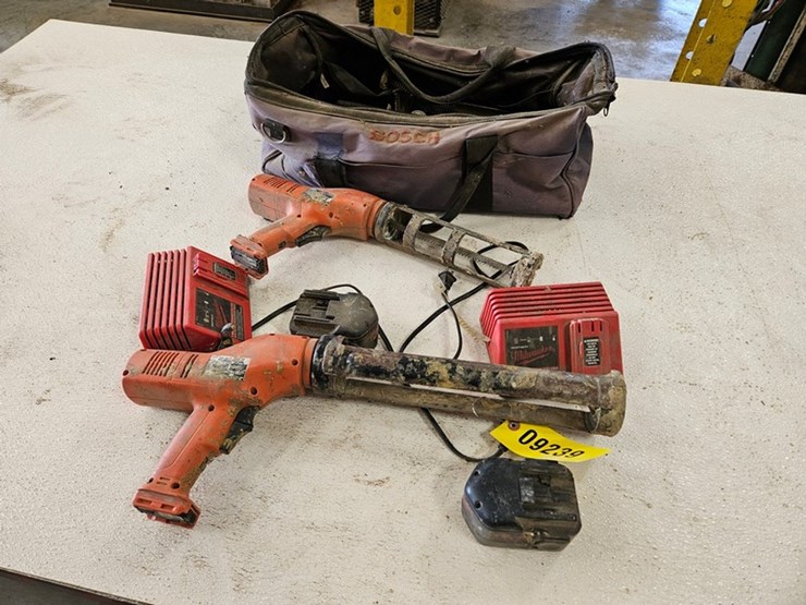 #9239-•-milwaukee-14.4v-cordless-caulk-guns-image-2