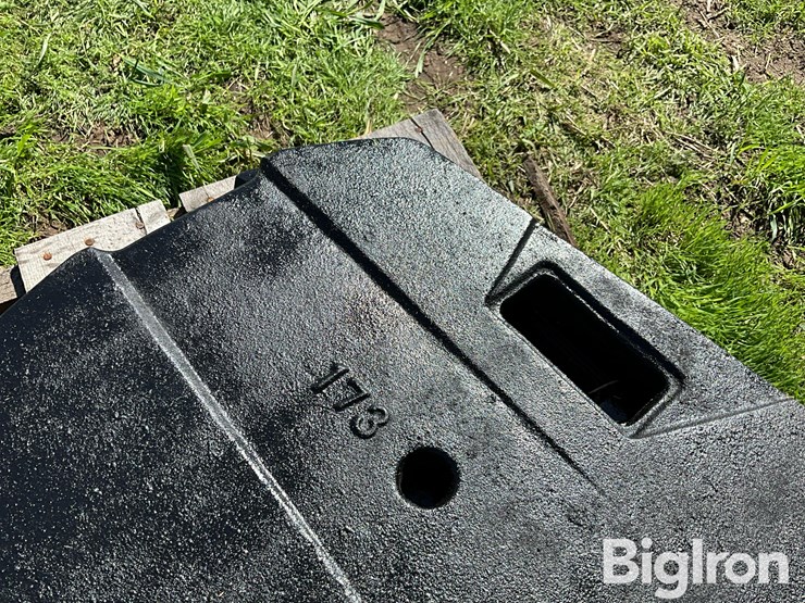 case-magnum/maxuum-tractor-suitcase-weights-image-9