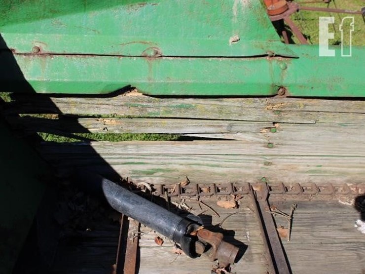 john-deere-34-image-5