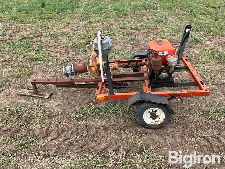 berkeley-portable-water-pump-on-cart-image-8