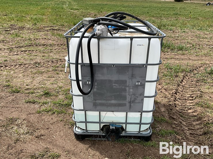 300-gal-def-tote-tank-w/pump-image-2