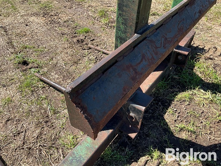 three-bale-spear-loader-attachment-image-15