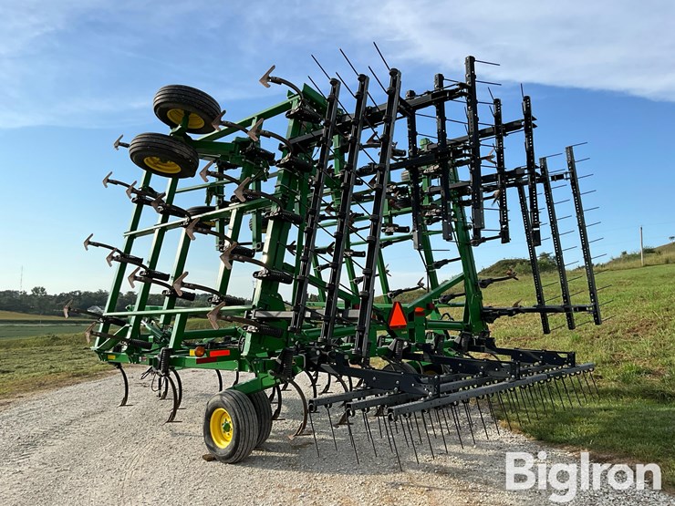 2016-john-deere-2210l-45’-field-cultivator-image-7