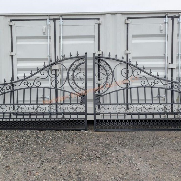 20' Bi-Fold Decorative Gate