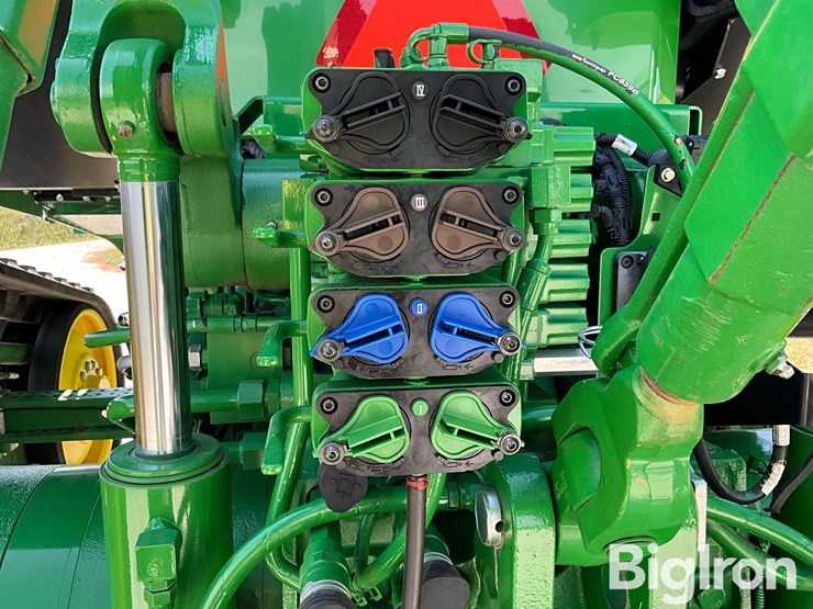 2013-john-deere-8335rt-track-tractor-image-19
