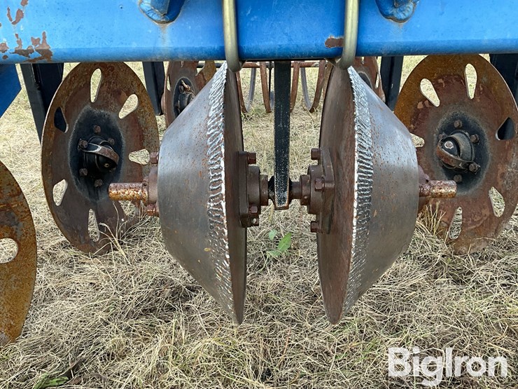 blu-jet-trackmaster-3-pt-pivot-track-closer-image-14