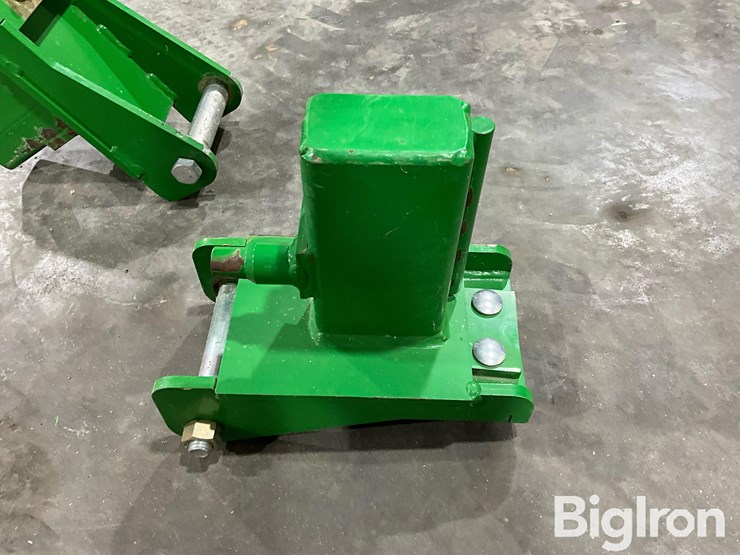 john-deere-planter-weight-brackets-image-10