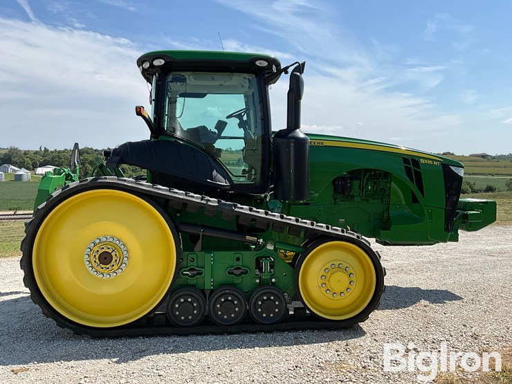 2013-john-deere-8335rt-track-tractor-image-4