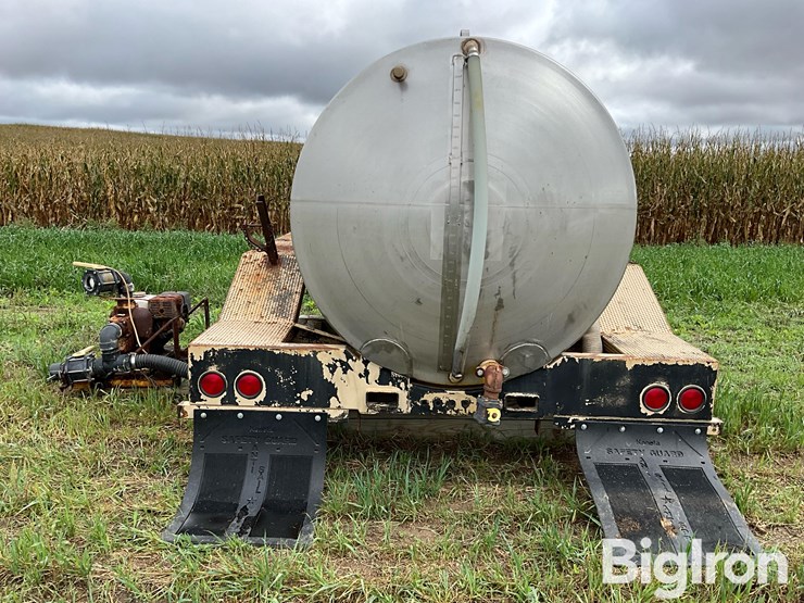 progress-1600-gal-stainless-steel-fertilizer-nurse-tank-on-truck-body-image-6