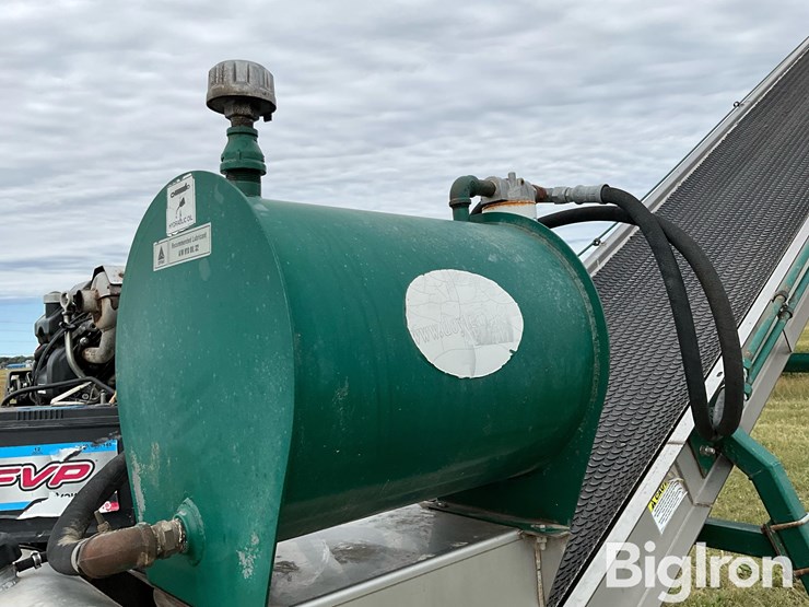 2012-doyle-stainless-steel-conveyor/field-unloader-image-15