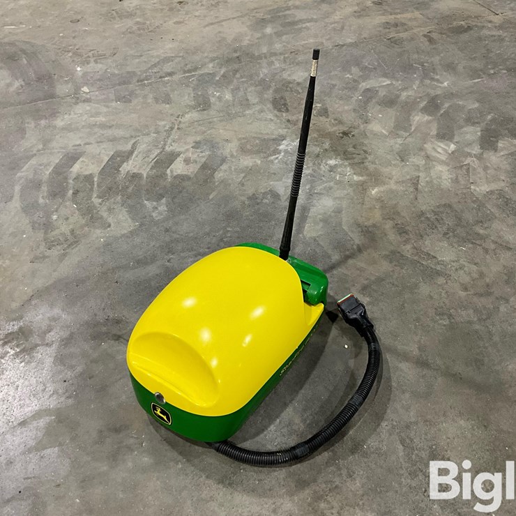 John Deere StarFire 6000 GPS Receiver W/RTK Radio & Activation
