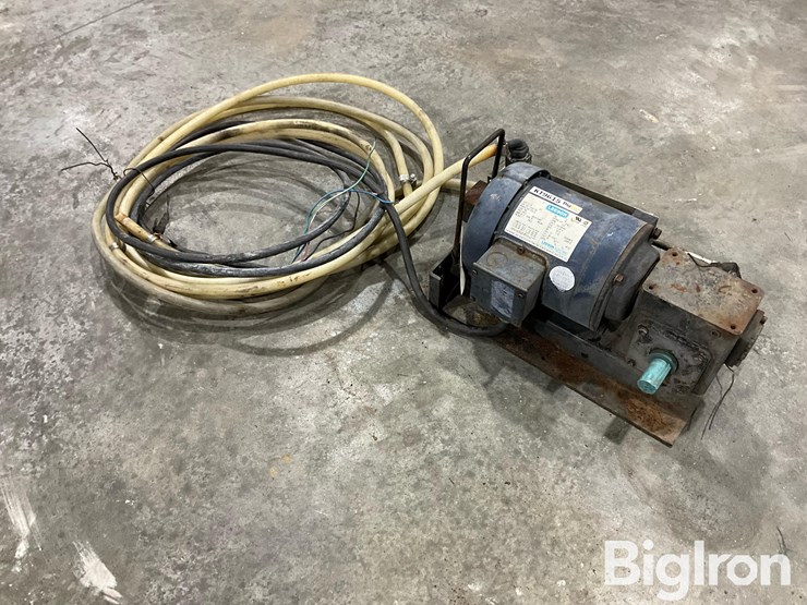 john-blue-21630-100gph-chemigation-pump-image-7