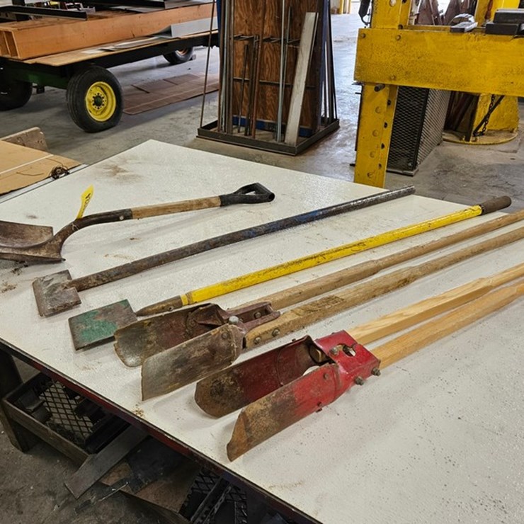 #9224 • Rack Of Assorted Yard Tools