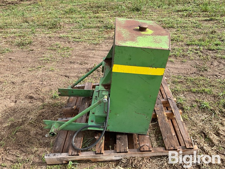 john-deere-tractor-auxiliary-fuel-tank-image-4