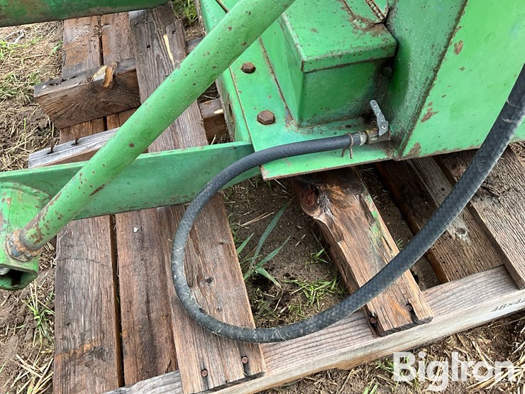 john-deere-tractor-auxiliary-fuel-tank-image-14